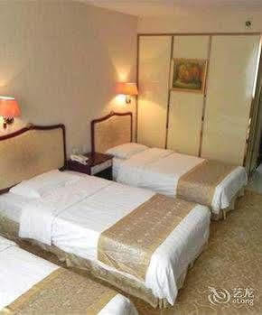 Guest house Century Mountain 3*
